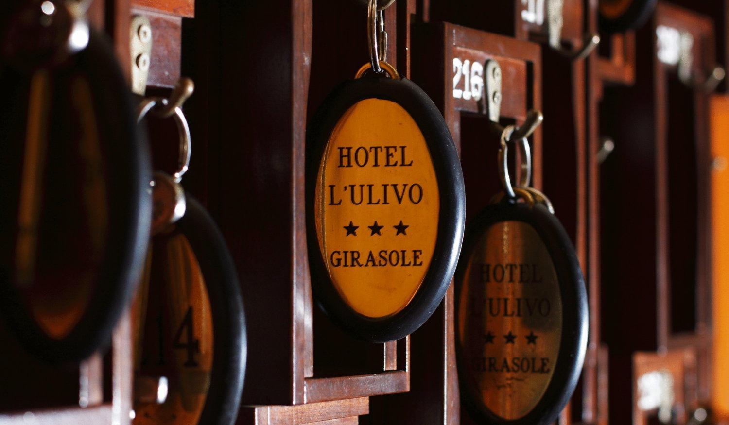 Hotel L'Ulivo Girasole Buitenkant foto